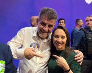 Parra lança candidatura a deputado estadual ao lado de Renata Abreu